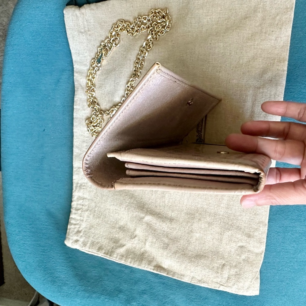 Gucci Microguccissima Pattern Patent Leather - image 5